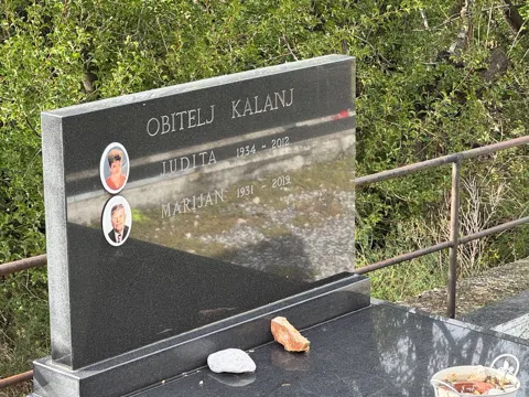 Kalanj grave — Judita and Marijan